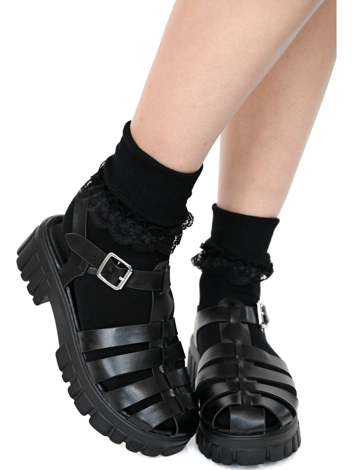 Black Lace Bobby | SOCKS