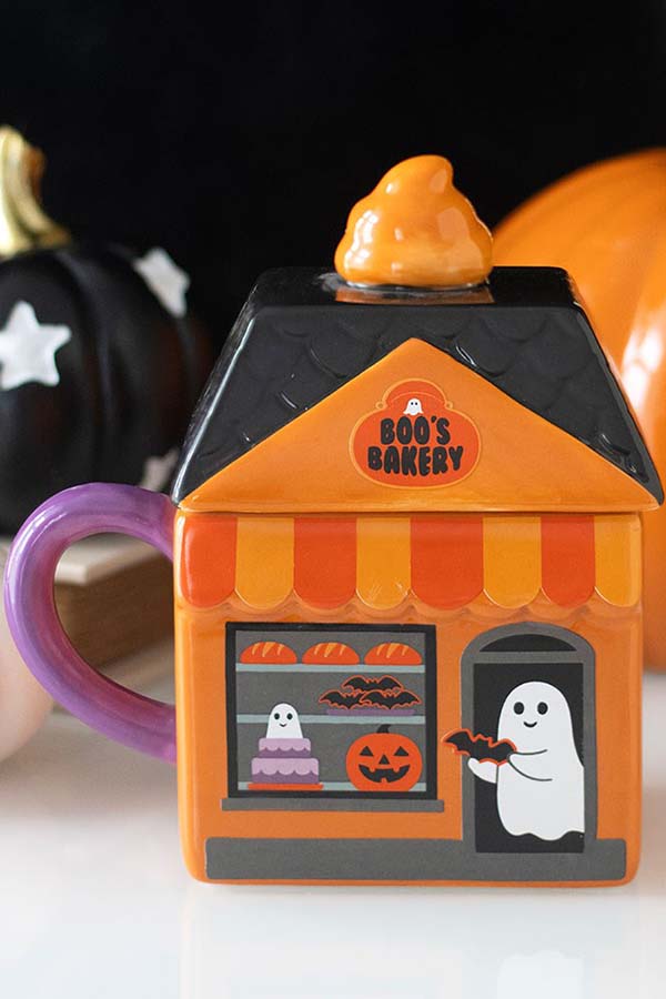 Boo's Bakery Lidded | MUG