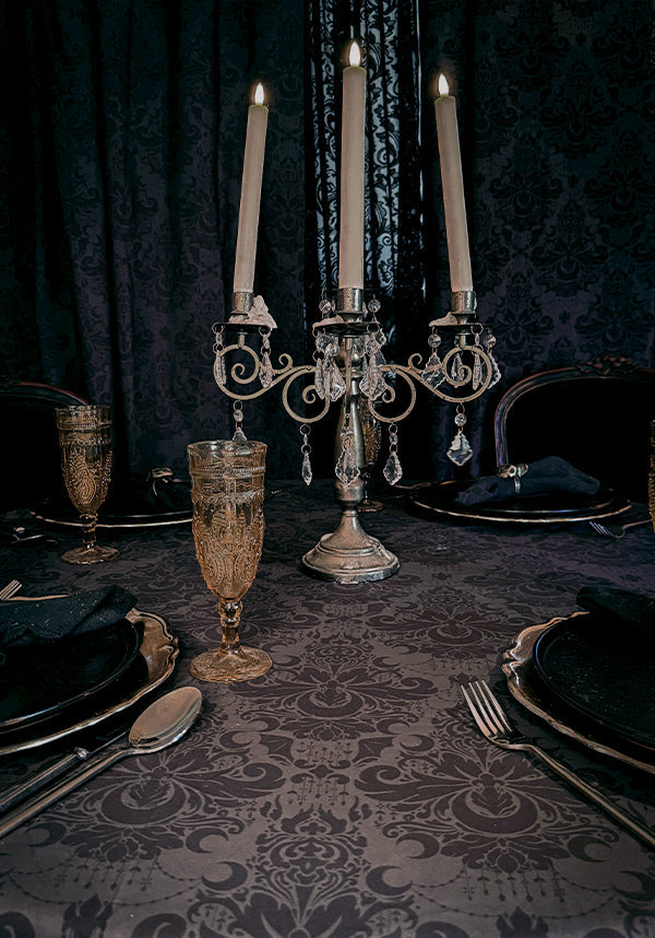 HELLS BLANKETS Good Mourning | TABLE CLOTH - Detail 2