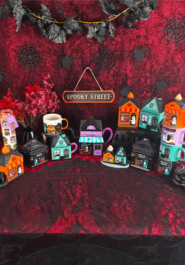 Haunted Library | OIL BURNER