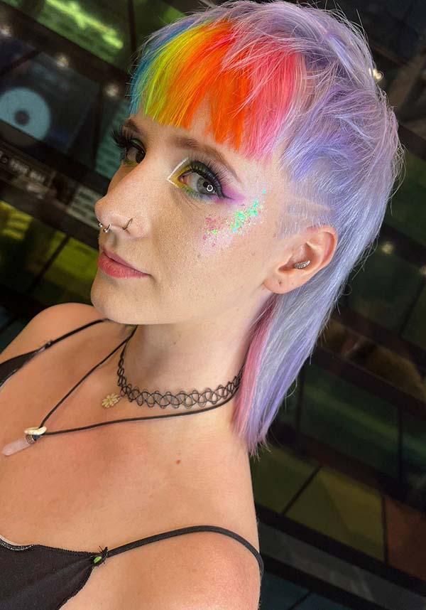 Crazy Color Lilac - Close Up