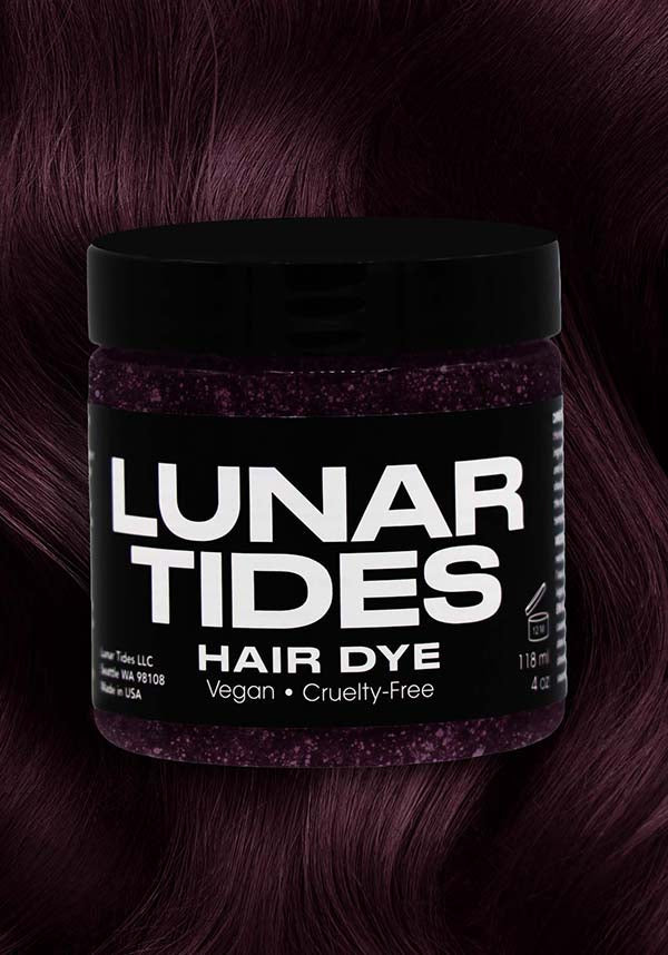 Lunar Tides Magic Charm - Lifestyle Shot
