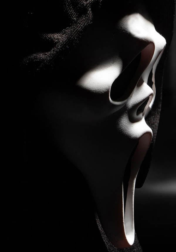 Living Dead Dolls Scream Ghostface - Close Up