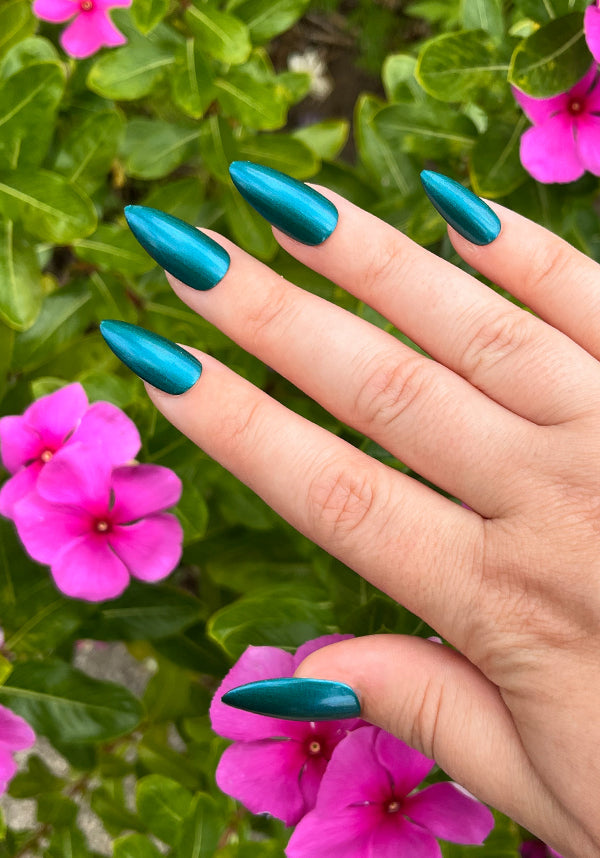 Neko Nail Cult Siren - Back View