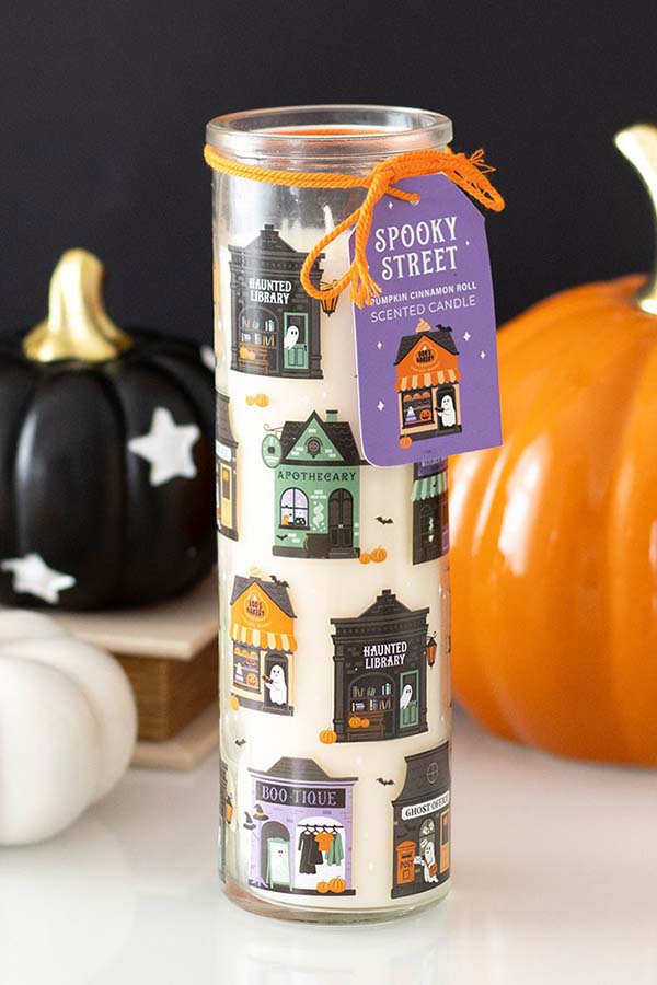 Spooky Street Pumpkin Cinnamon Roll Tube | CANDLE