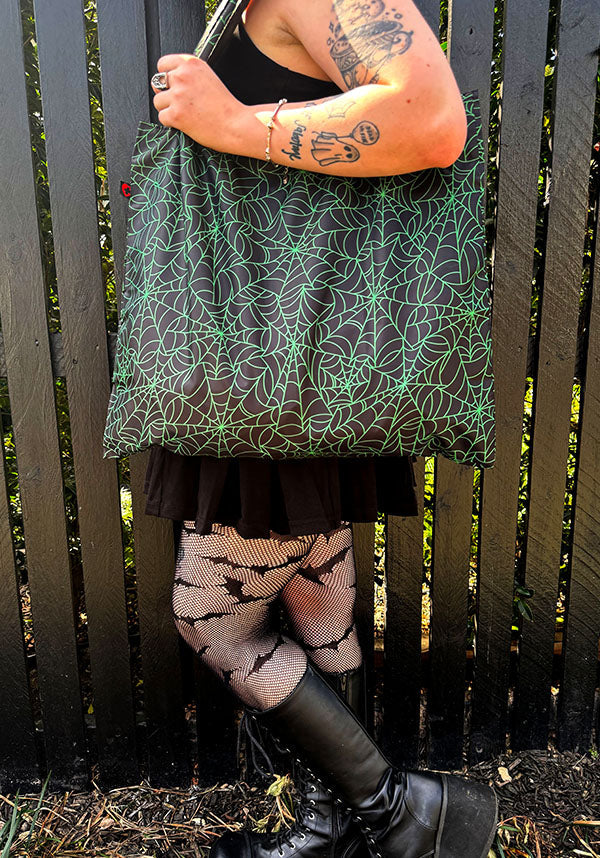 Beserk Clothing Webbed [Green] - Detail View