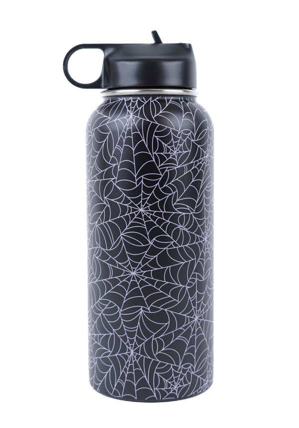 Beserk Clothing Webbed - Close Up