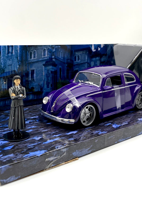Collectables Wednesday (TV): 1:24 VW Beetle - Image 5